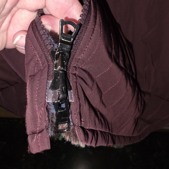LOGO by Lori Goldstein Reversible Quilted Zip Front Jacket-Burgundy-Medium - Picture 9 of 13